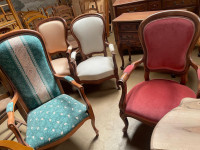 /album/galerie-de-photos-09-lit-salon-canape-fauteuils-1/whatsapp-image-2026-05-24-at-10-39-34-jpeg/